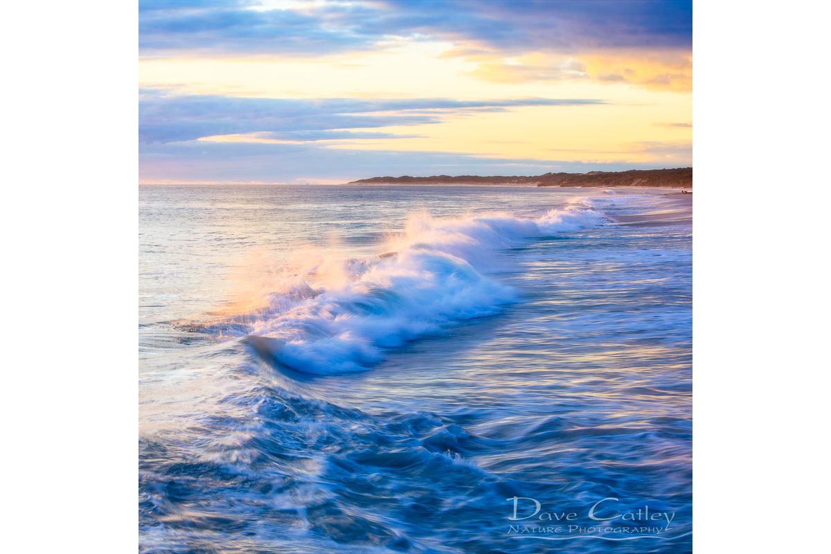 Sunsets & Waves - Quinns Beach, Quinns Rocks, Perth, Western Australia, Seascape Tote Bag (QBV1.5-V1-TB1)